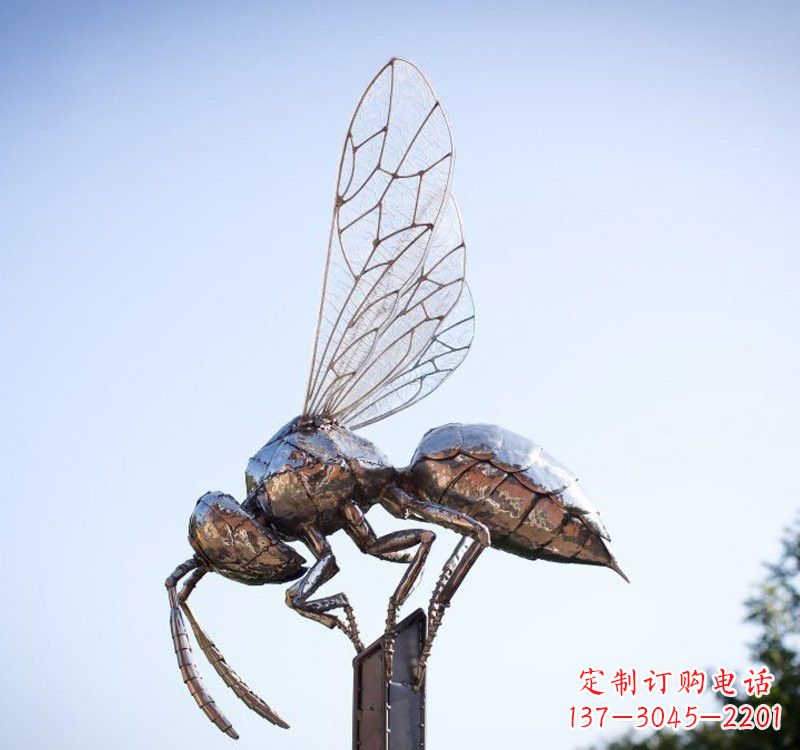 威海不锈钢公园蜜蜂雕塑精彩纷呈的自然之美