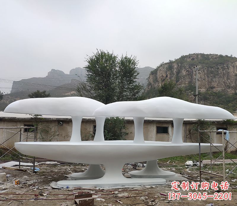 威海不锈钢蘑菇雕塑美丽的景观装置
