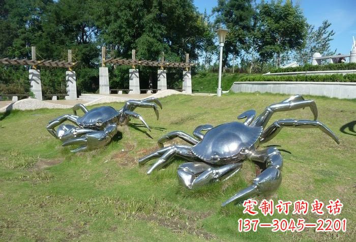 威海不锈钢公园螃蟹雕塑
