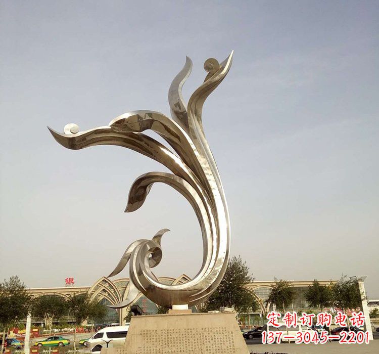 威海凤凰雕塑,让不锈钢广场更加精彩