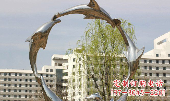 威海海豚雕塑精美景观的象征