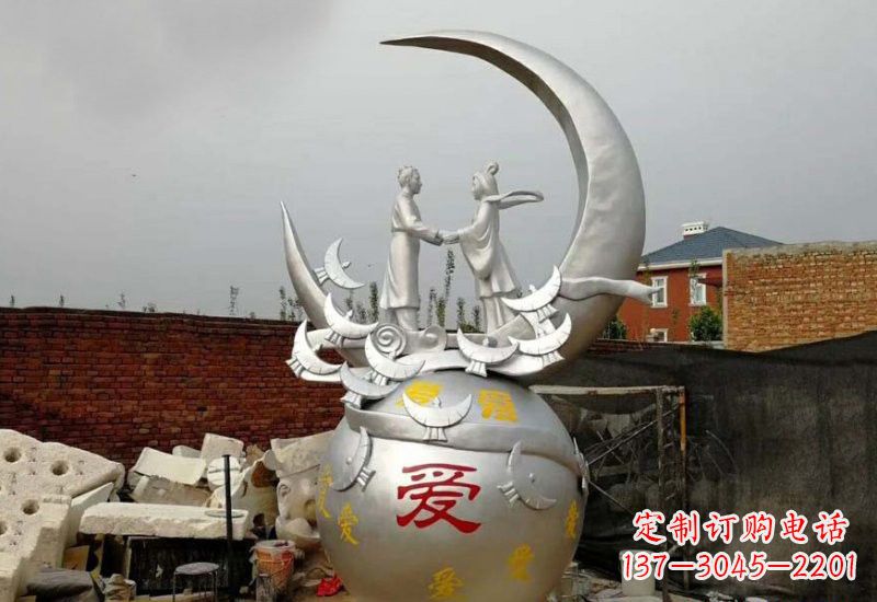 威海牛郎织女传说的不锈钢雕塑