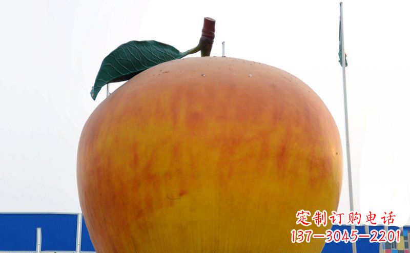 威海不锈钢苹果雕塑浓缩艺术精髓