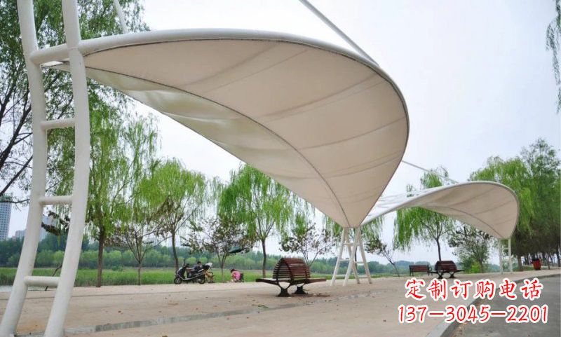 威海不锈钢树叶形遮阳棚雕塑