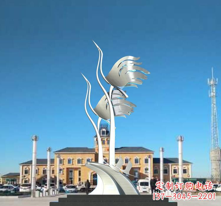 威海静谧优雅不锈钢仙鹤雕塑