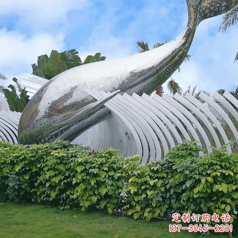 威海海豚雕塑镜面鲸鱼创意动物景观