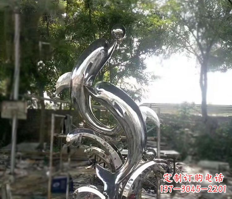 威海不锈钢海豚顶球雕塑