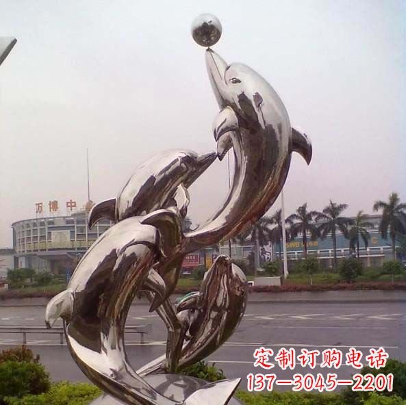威海不锈钢海豚顶球造型雕塑