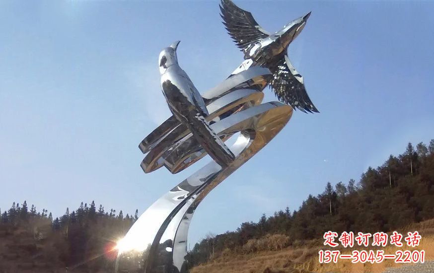 威海不锈钢动物雕塑——美化城市环境