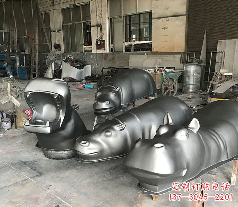 威海不锈钢河马雕塑——艺术与自然的完美结合