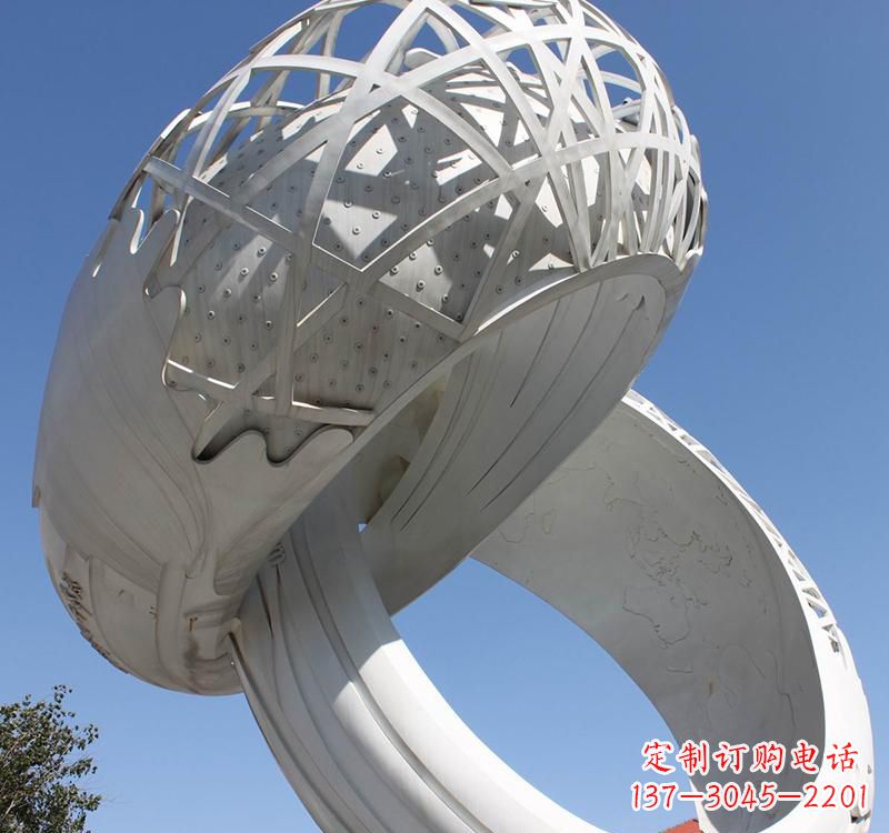 威海不锈钢户外婚庆戒指雕塑婚礼永恒的记忆