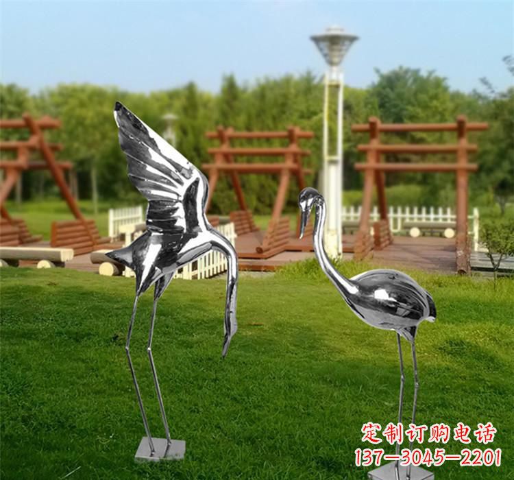 威海不锈钢仙鹤雕塑艺术精美、气质高雅