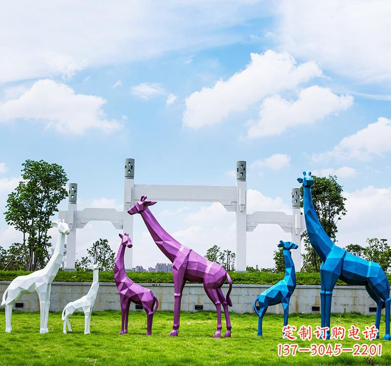 威海不锈钢材质的长颈鹿雕塑