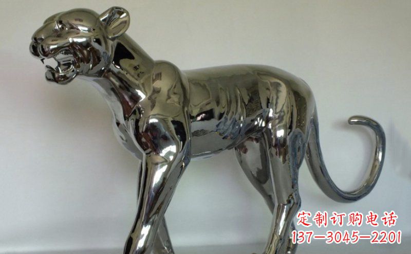 威海不锈钢金钱豹雕塑给人以高贵气质的艺术瑰宝