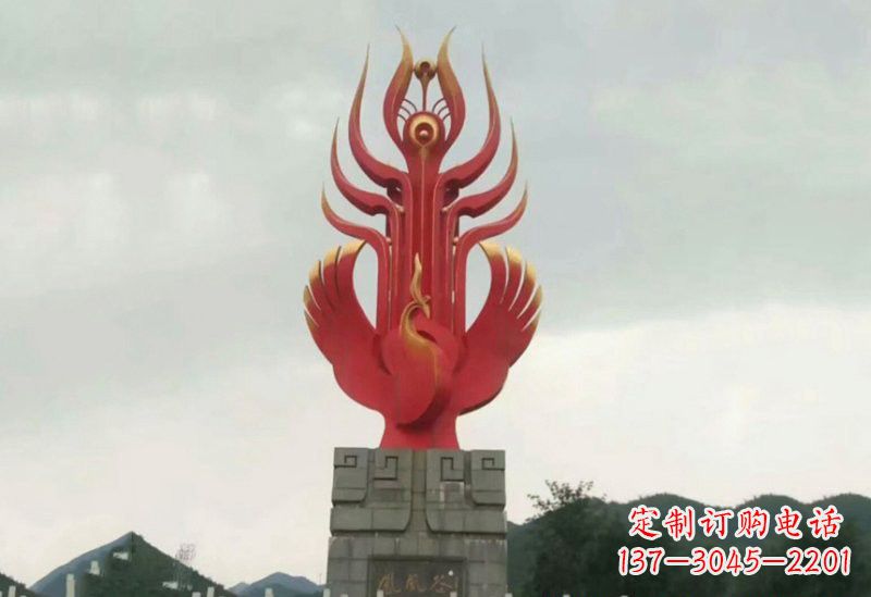 威海凤凰雕塑美丽传奇的象征