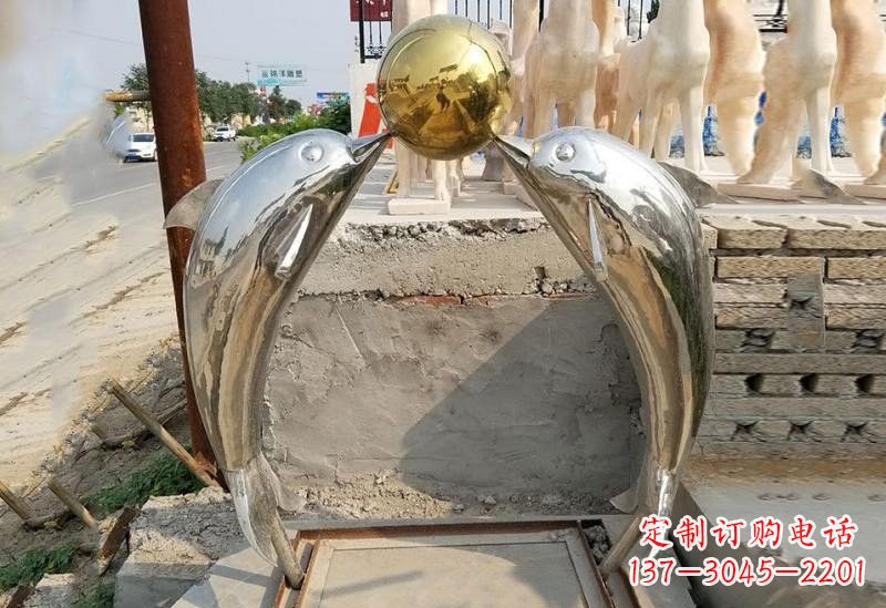 威海不锈钢海豚顶球雕塑