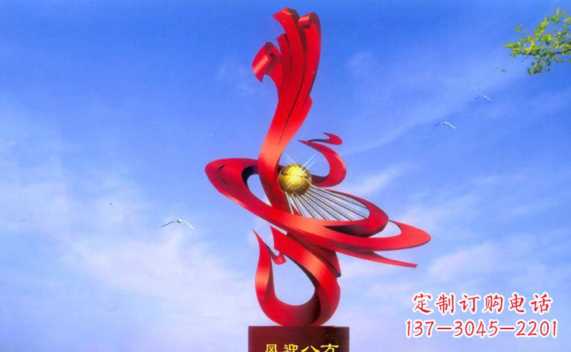 威海不锈钢孔雀雕塑——迎接八方美好
