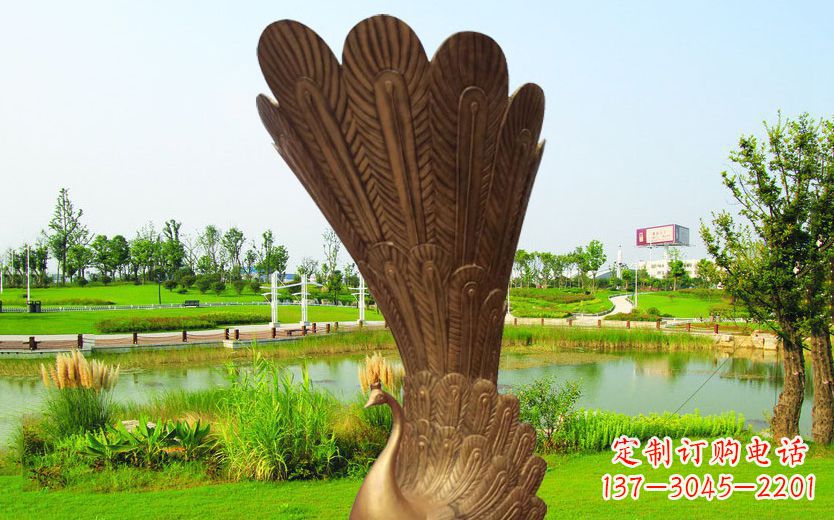 威海不锈钢孔雀展翅高飞