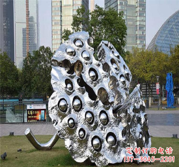 威海不锈钢莲蓬雕塑源自中国传统文化的精美作品