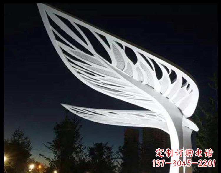 威海不锈钢镂空树叶小区景观雕塑