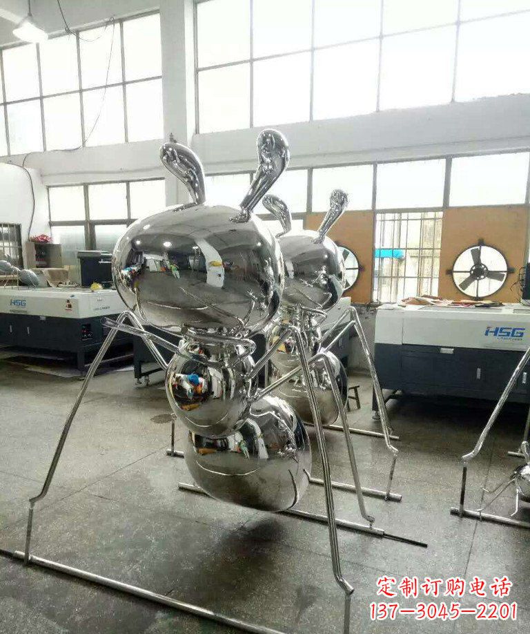 威海不锈钢蚂蚁步行街景观雕塑——融合现代科技与自然之美