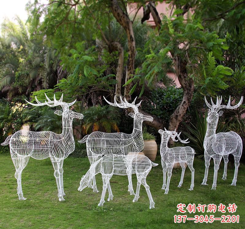 威海不锈钢梅花鹿雕塑美丽的象征