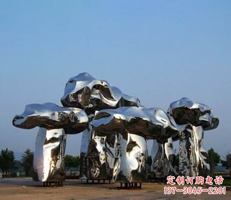 威海不锈钢蘑菇雕塑——一次惊艳的艺术之旅