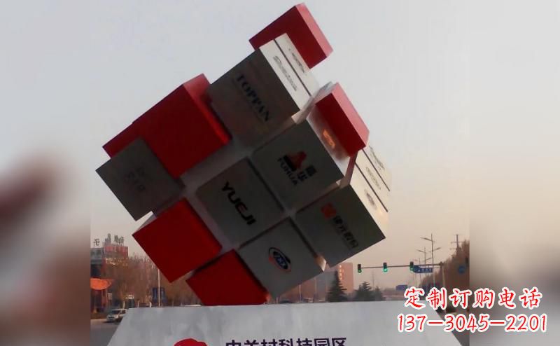 威海不锈钢魔方雕塑艺术精灵的精彩表现