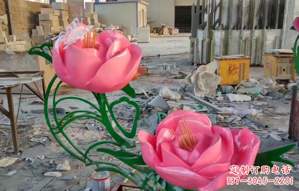 威海精美牡丹雕塑点缀景观