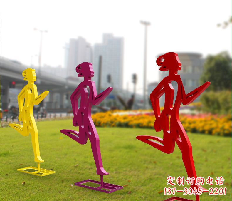 威海勇敢奔跑的女性雕塑