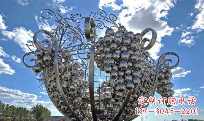 威海不锈钢葡萄雕塑精致美观、经久耐用