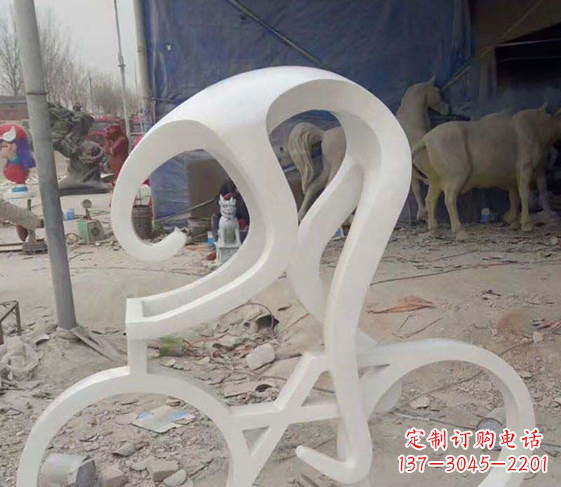 威海不锈钢骑自行车公园景观雕塑