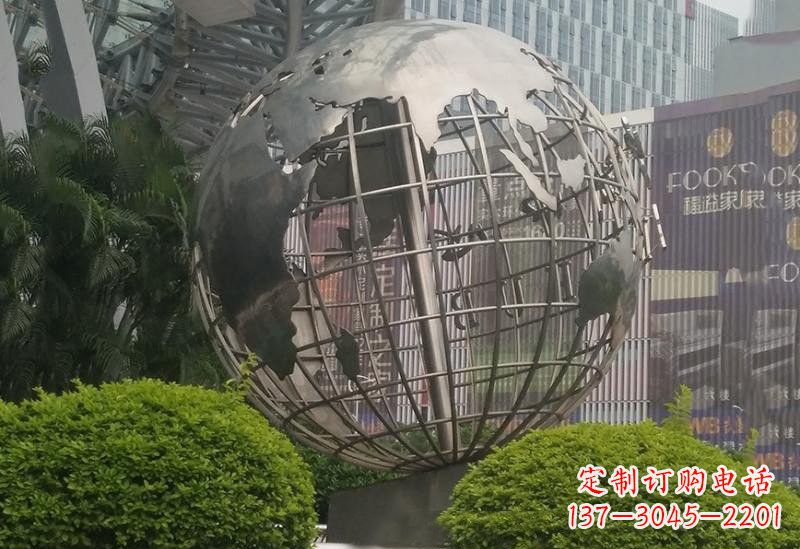 威海不锈钢地球仪雕塑一个精美的艺术品