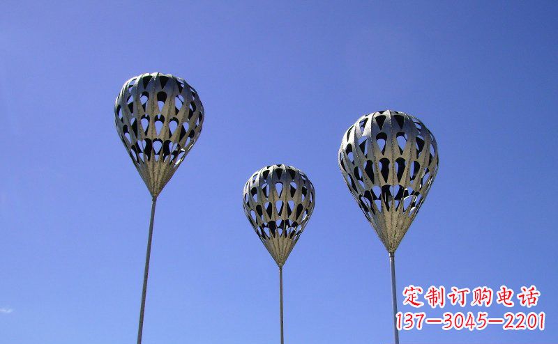 威海不锈钢气球雕塑把美丽带回大自然