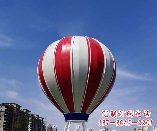 威海不锈钢热气球雕塑给景观增添精彩