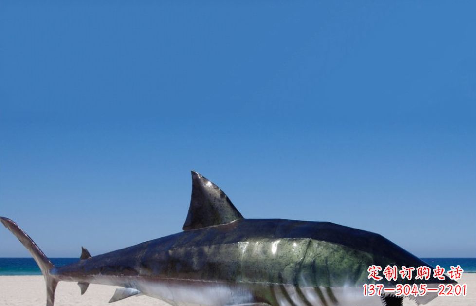 威海海洋生物之美——不锈钢鲨鱼雕塑