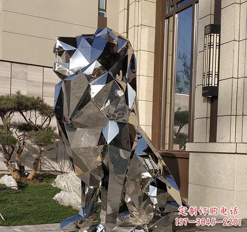 威海不锈钢狮子雕塑精美而又富有艺术感