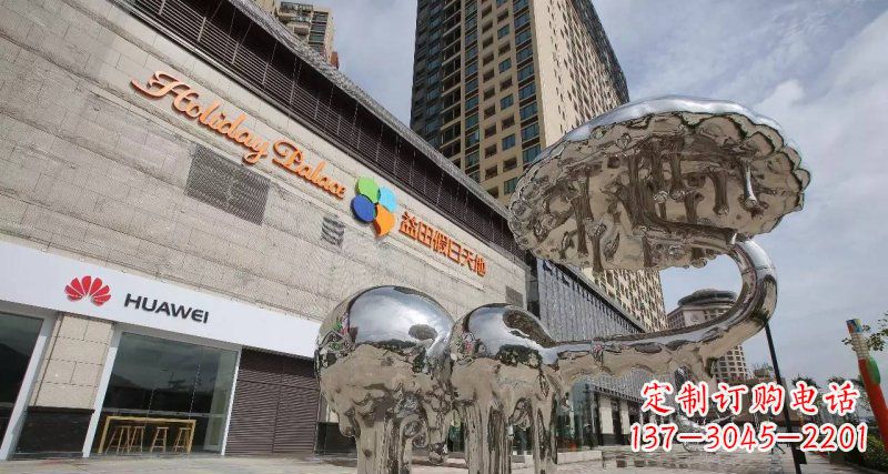 威海不锈钢门前的大象雕塑