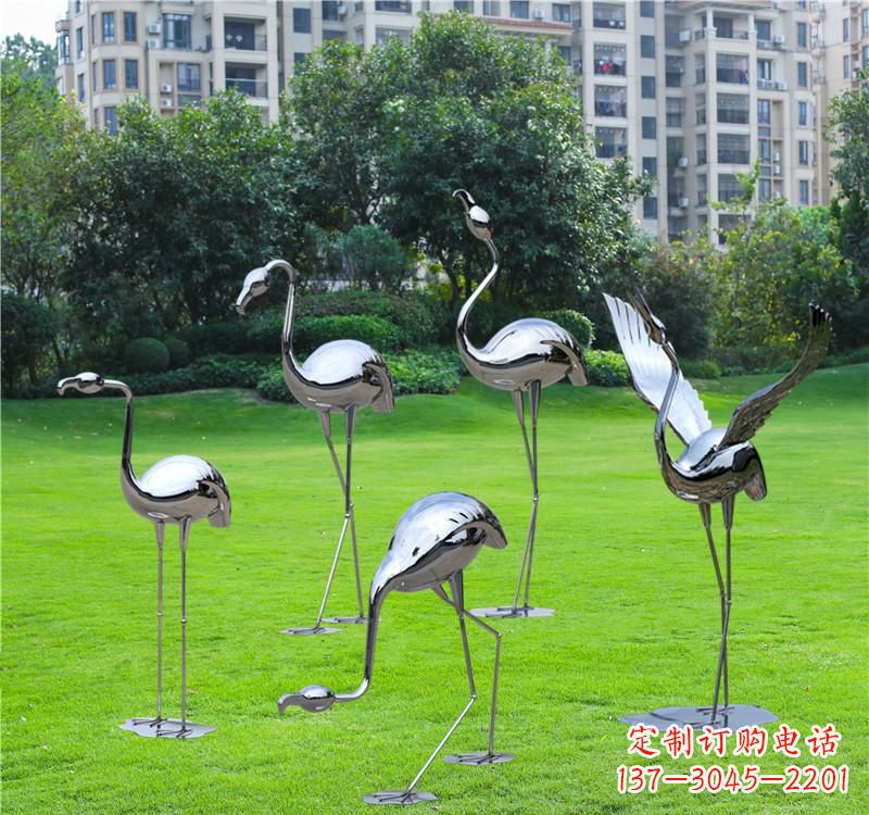 威海不锈钢仙鹤雕塑——传承中华文化精髓