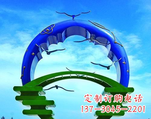 威海海洋书籍雕塑——记忆中的校园美景