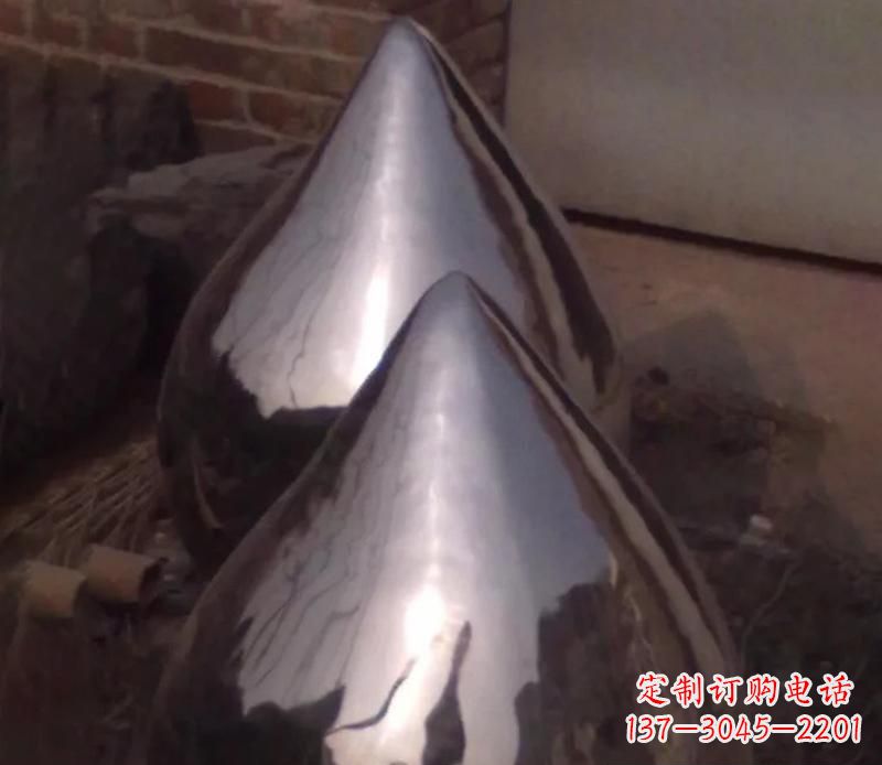 威海不锈钢水滴雕塑艺术与美的完美结合