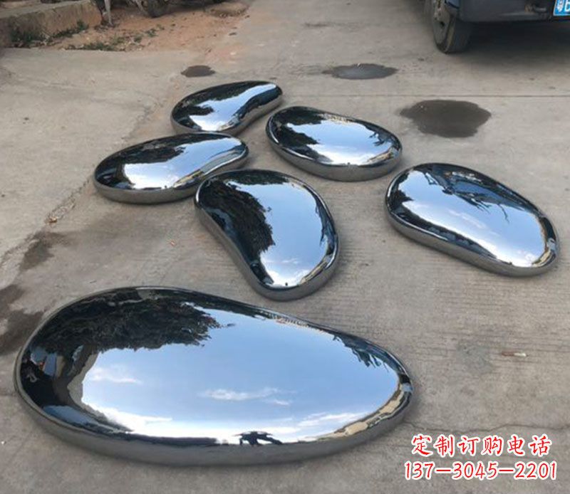 威海水滴雕塑——不锈钢的精美之作