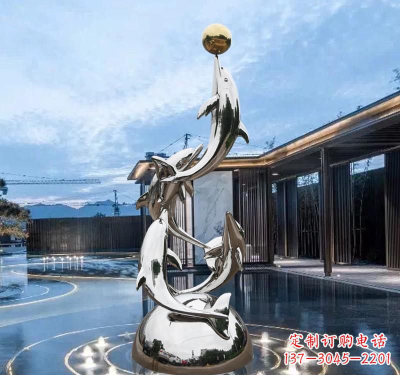 威海海豚的优雅身姿——不锈钢水景雕塑