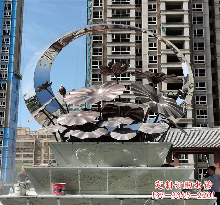 威海不锈钢荷花雕塑把宁静的自然融入城市