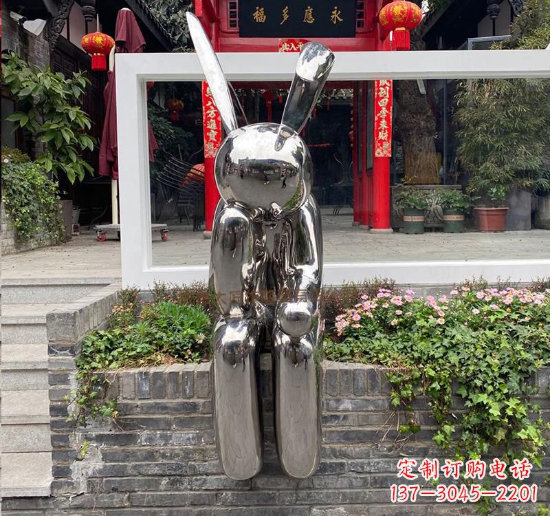 威海不锈钢兔子雕塑精美的艺术作品
