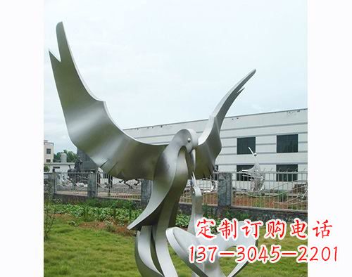 威海面世的不锈钢动物雕塑