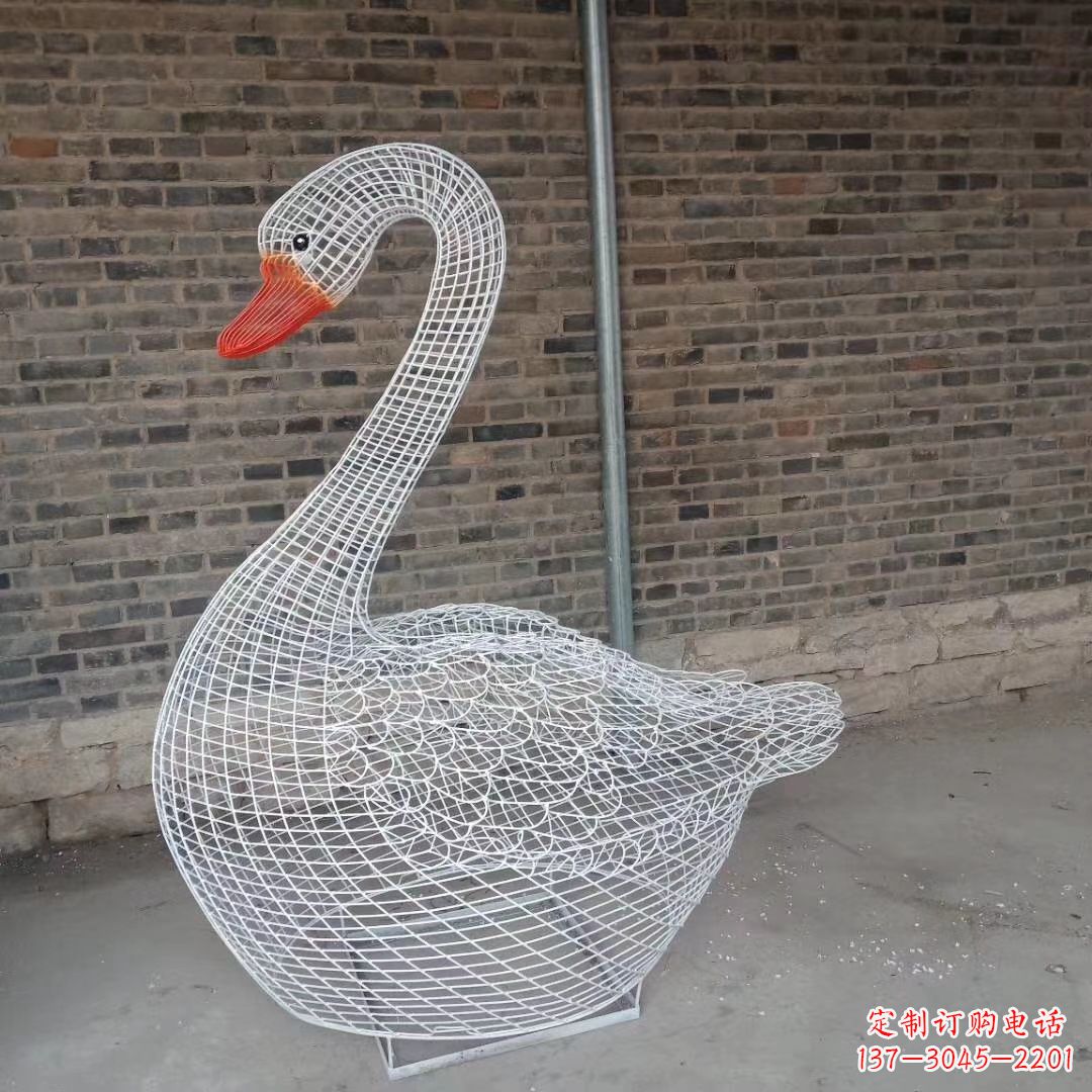 威海不锈钢卧姿款网格天鹅(未展翅)