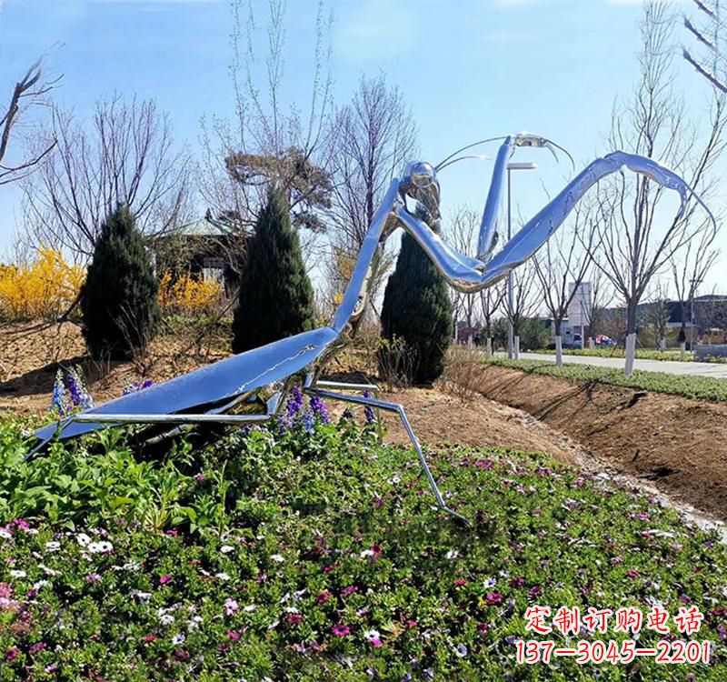 威海不锈钢现代动物螳螂雕塑
