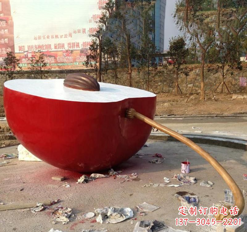 威海不锈钢苹果雕塑美丽与现代的融合