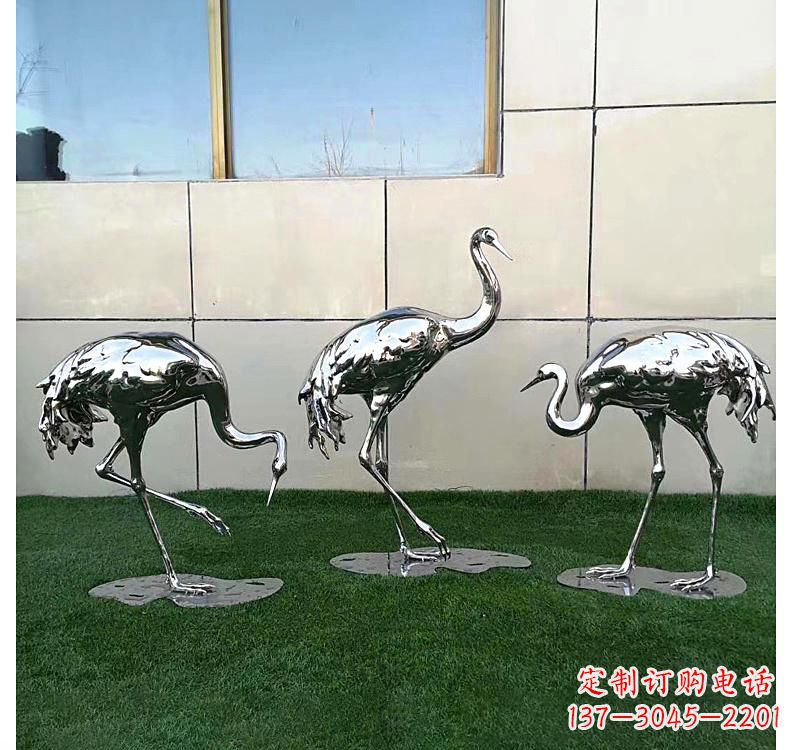 威海不锈钢现代镜面仙鹤雕塑